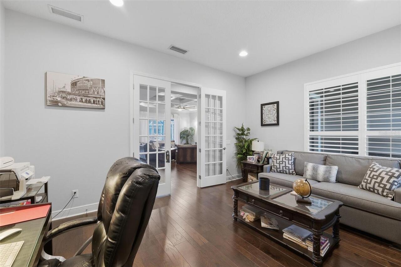 Listing Photo 10