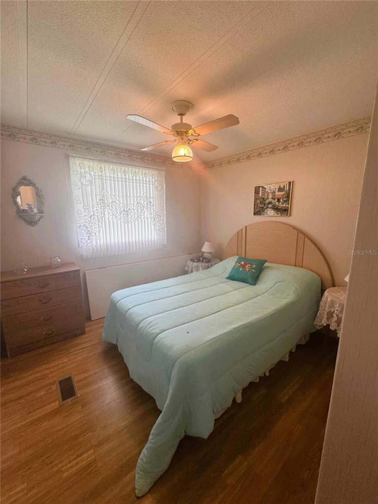 Listing Photo 20