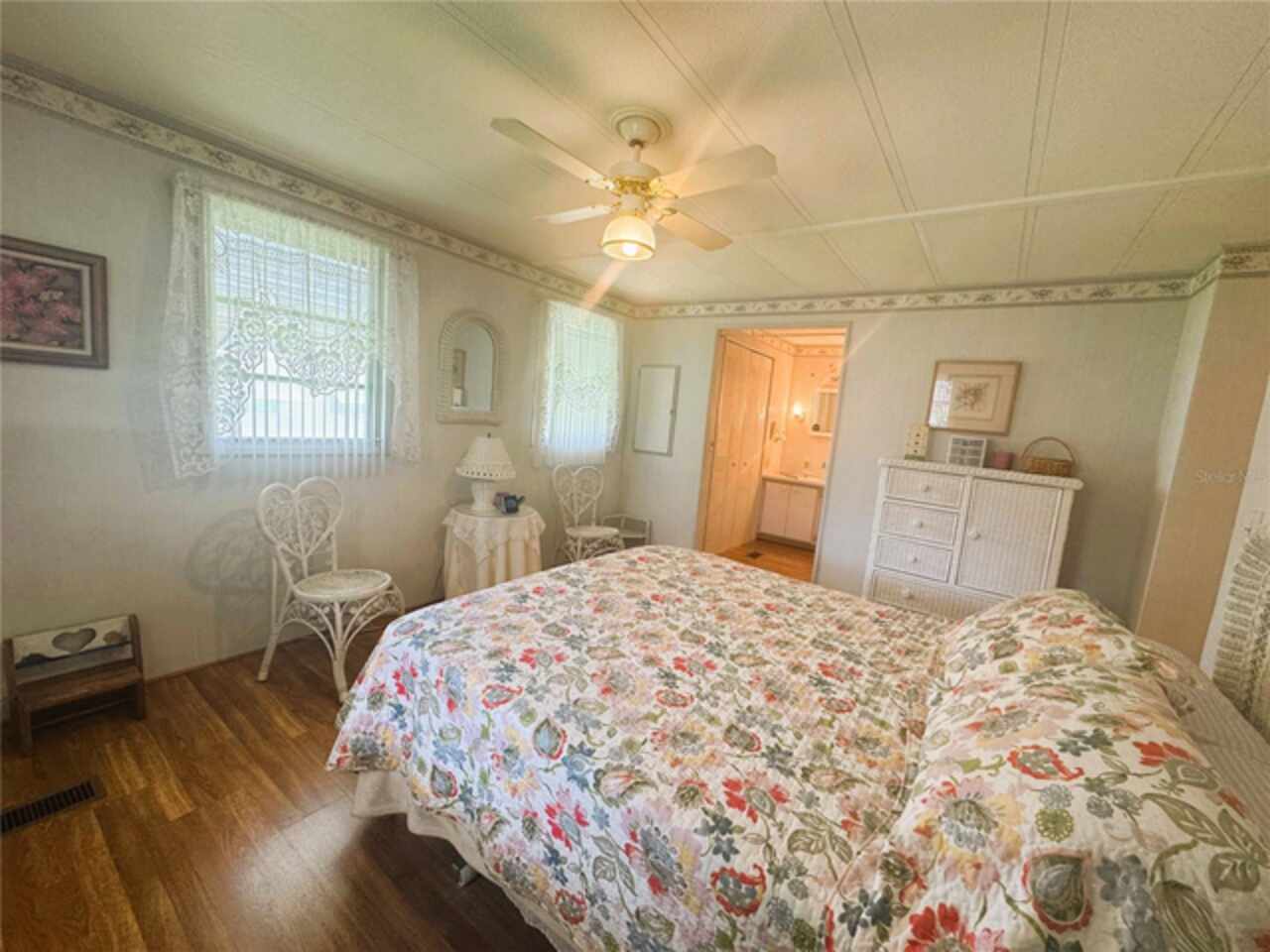 Listing Photo 25