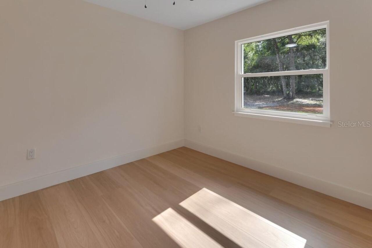 Listing Photo 29