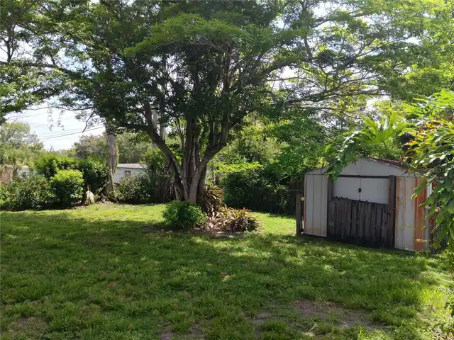 Listing Photo 21