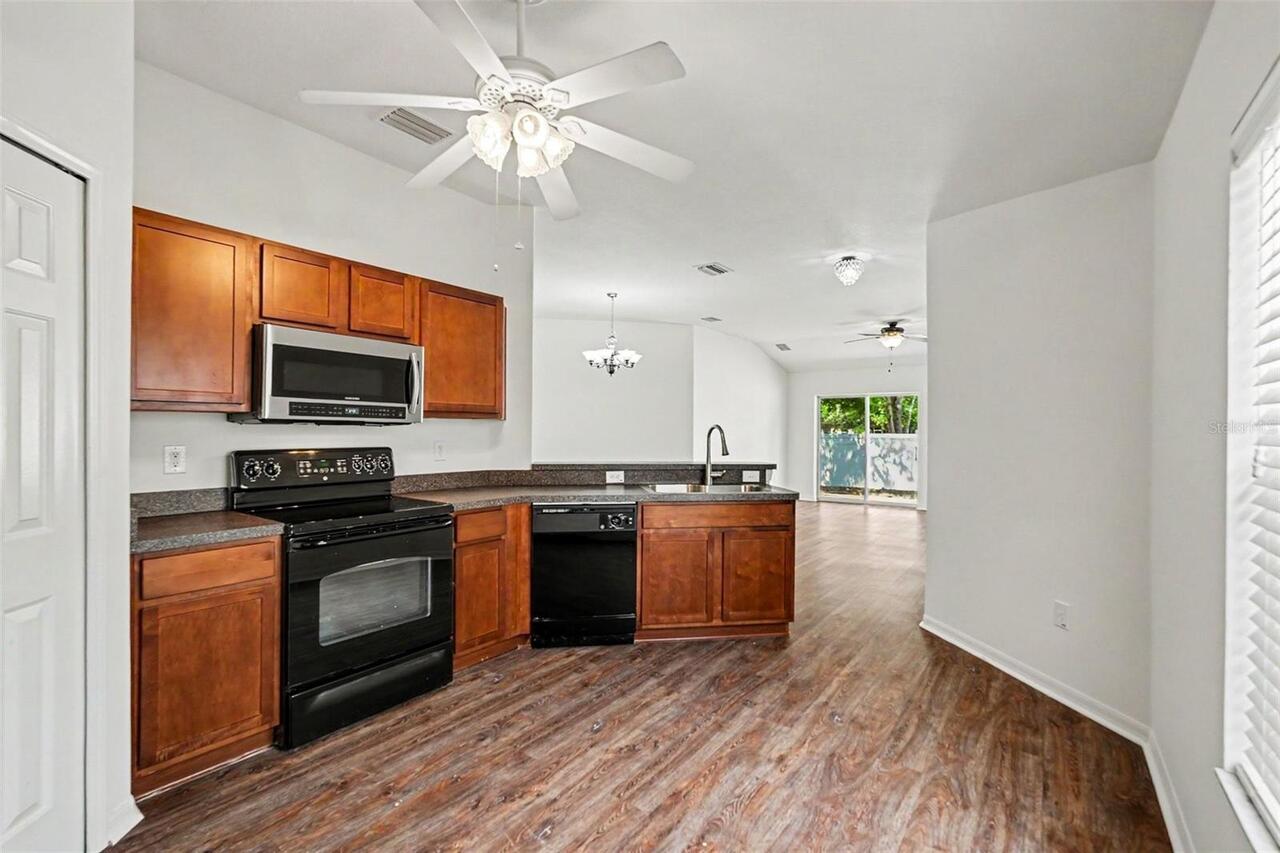 Listing Photo 13