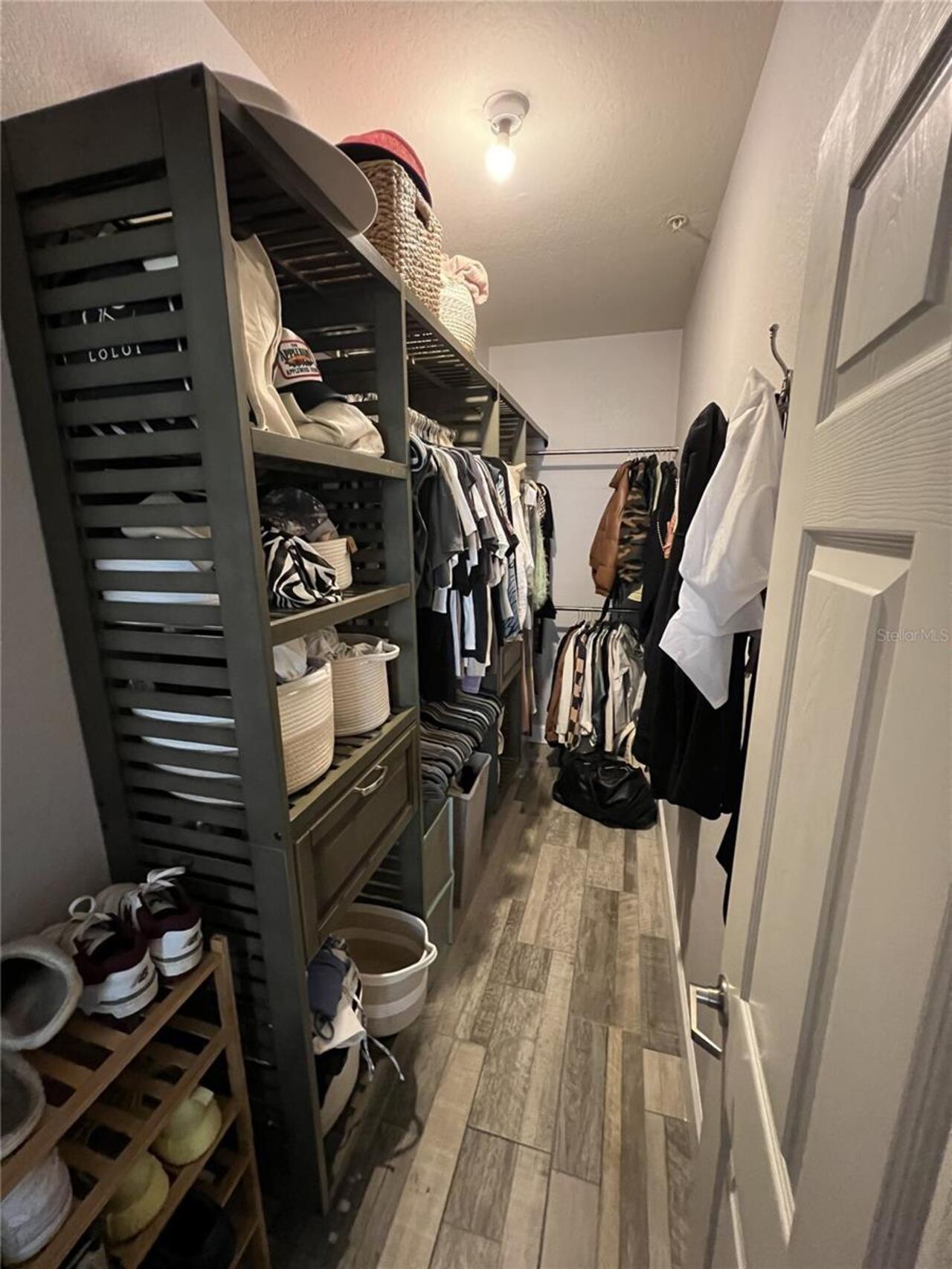 Listing Photo 10
