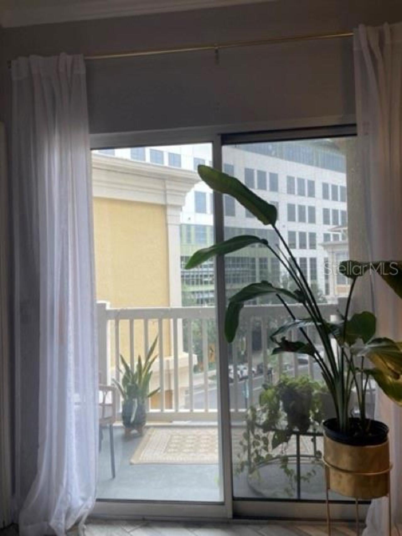 Listing Photo 12