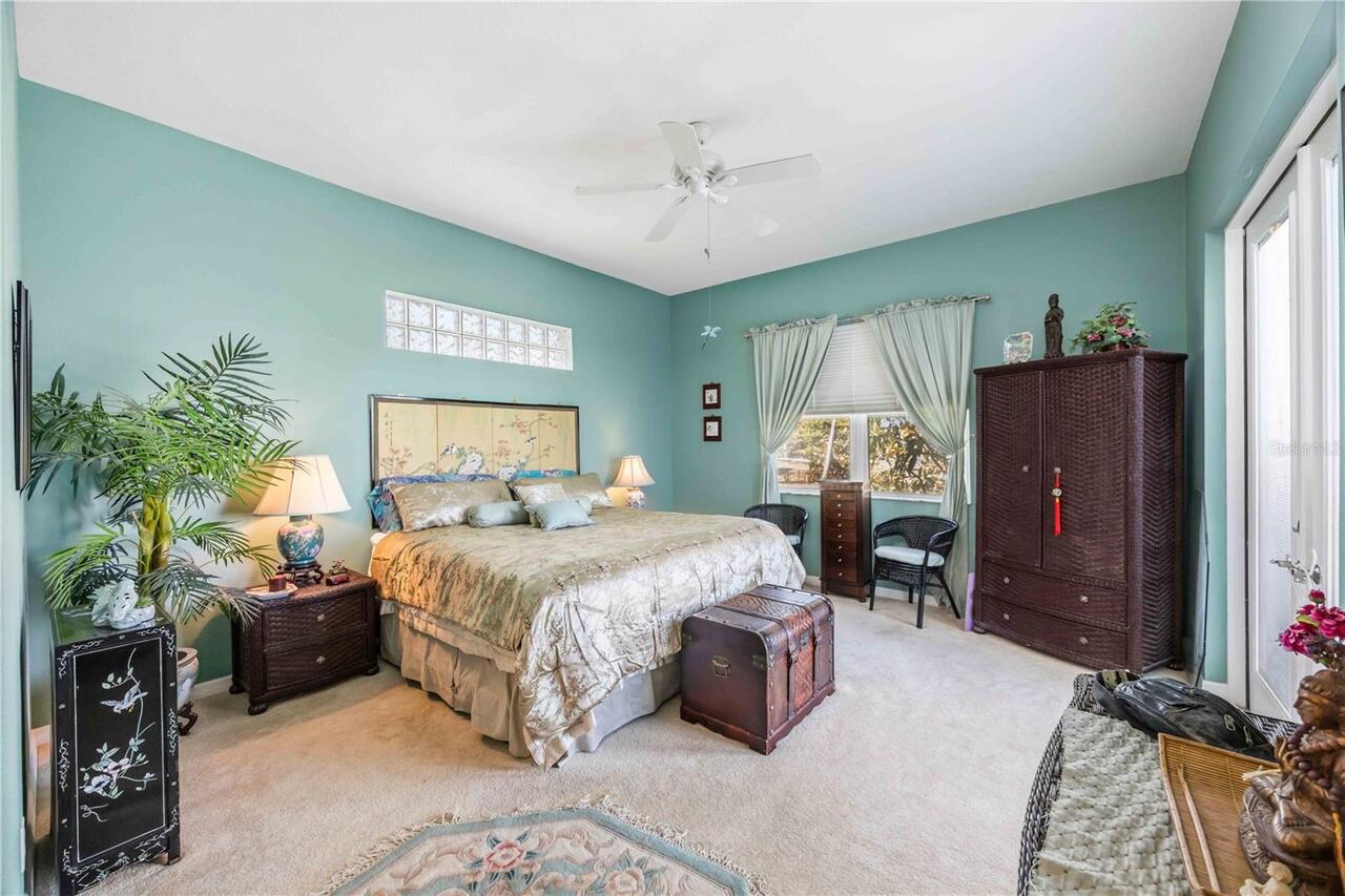 Listing Photo 17
