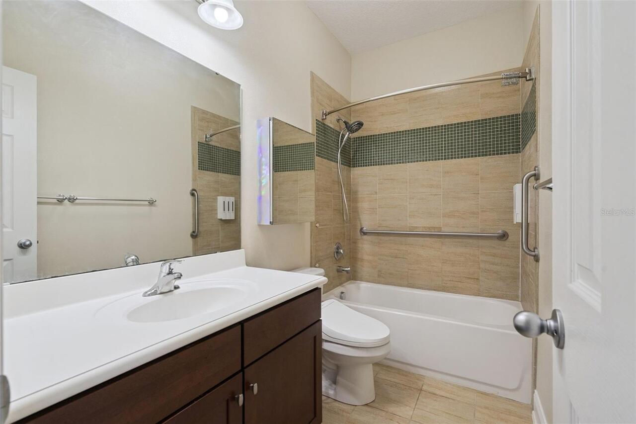 Listing Photo 25