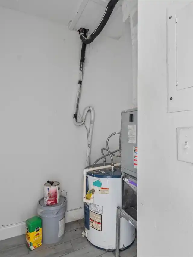 Listing Photo 7
