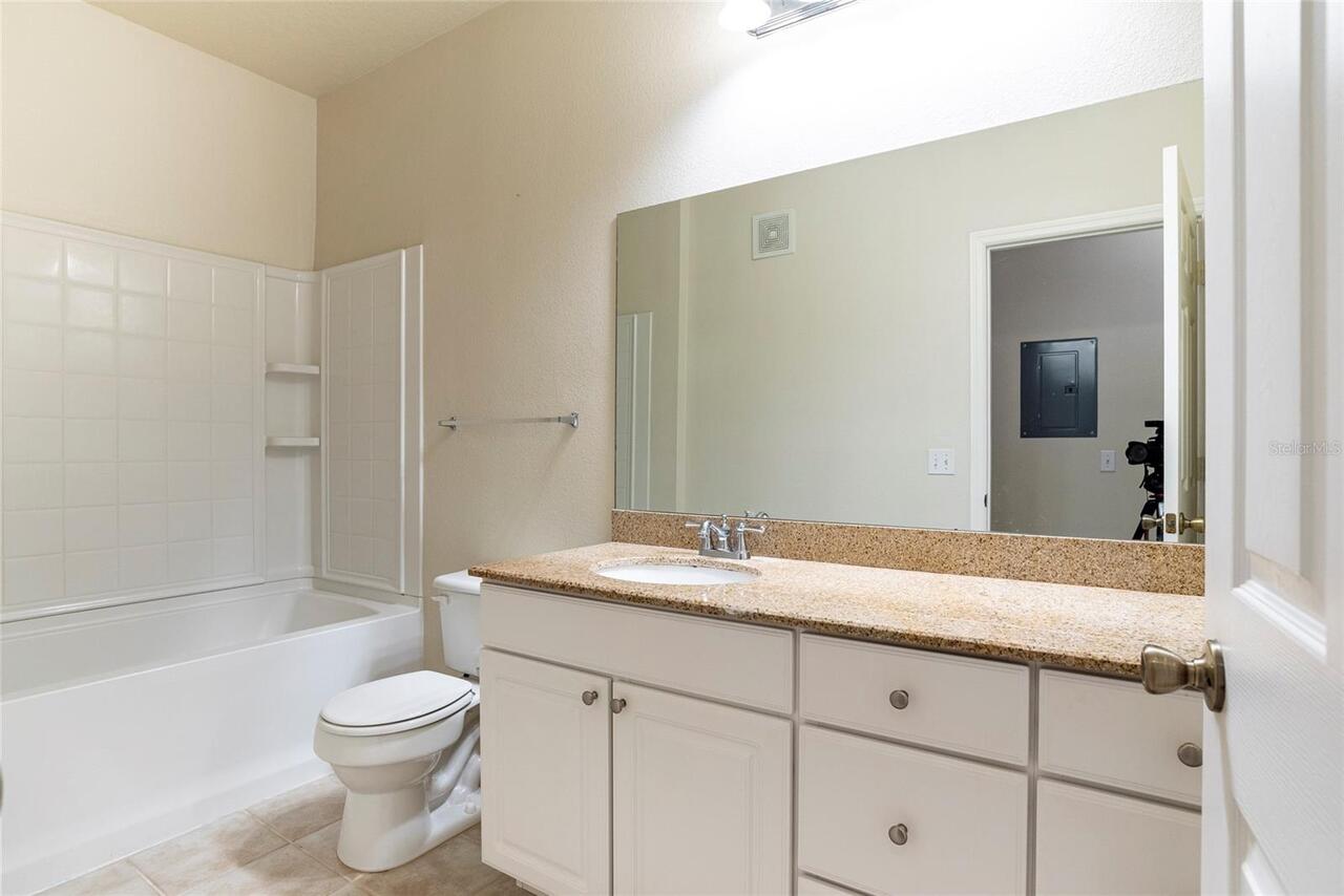 Listing Photo 15