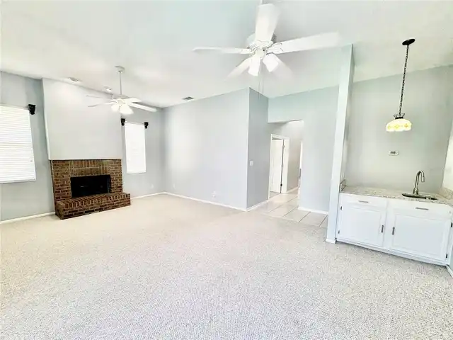 Listing Photo 7