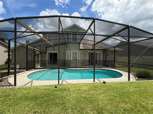 Listing Photo 14