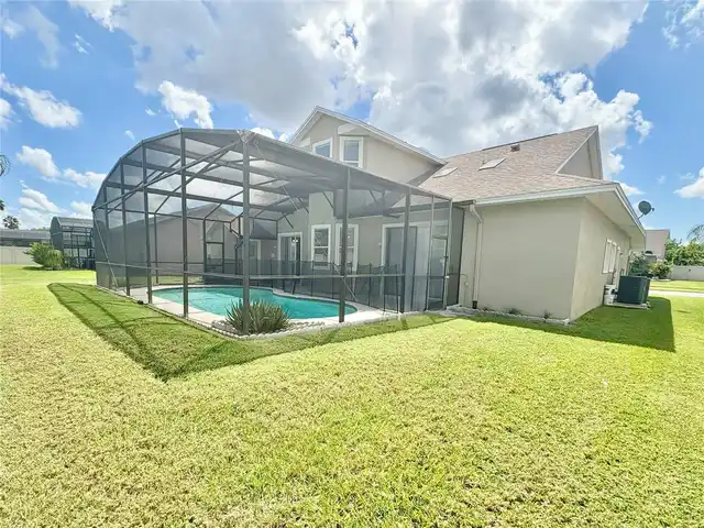 Listing Photo 15