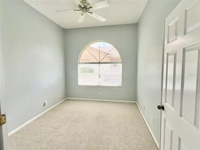 Listing Photo 20