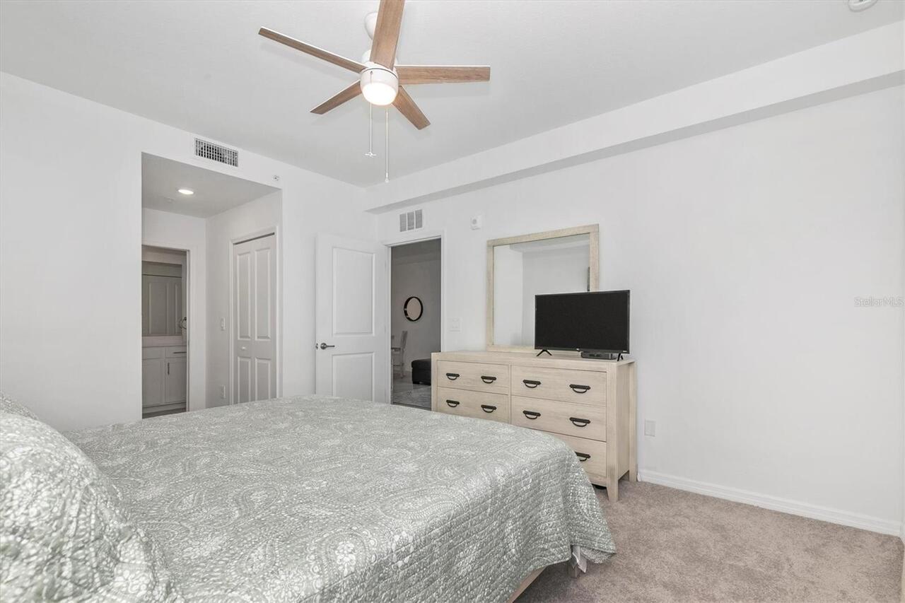 Listing Photo 38