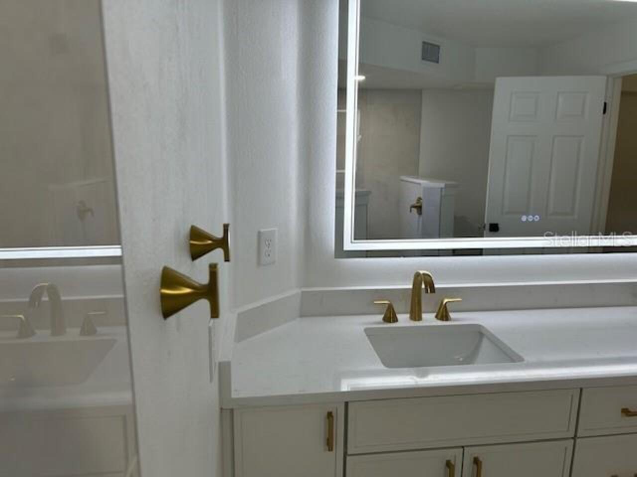Listing Photo 33