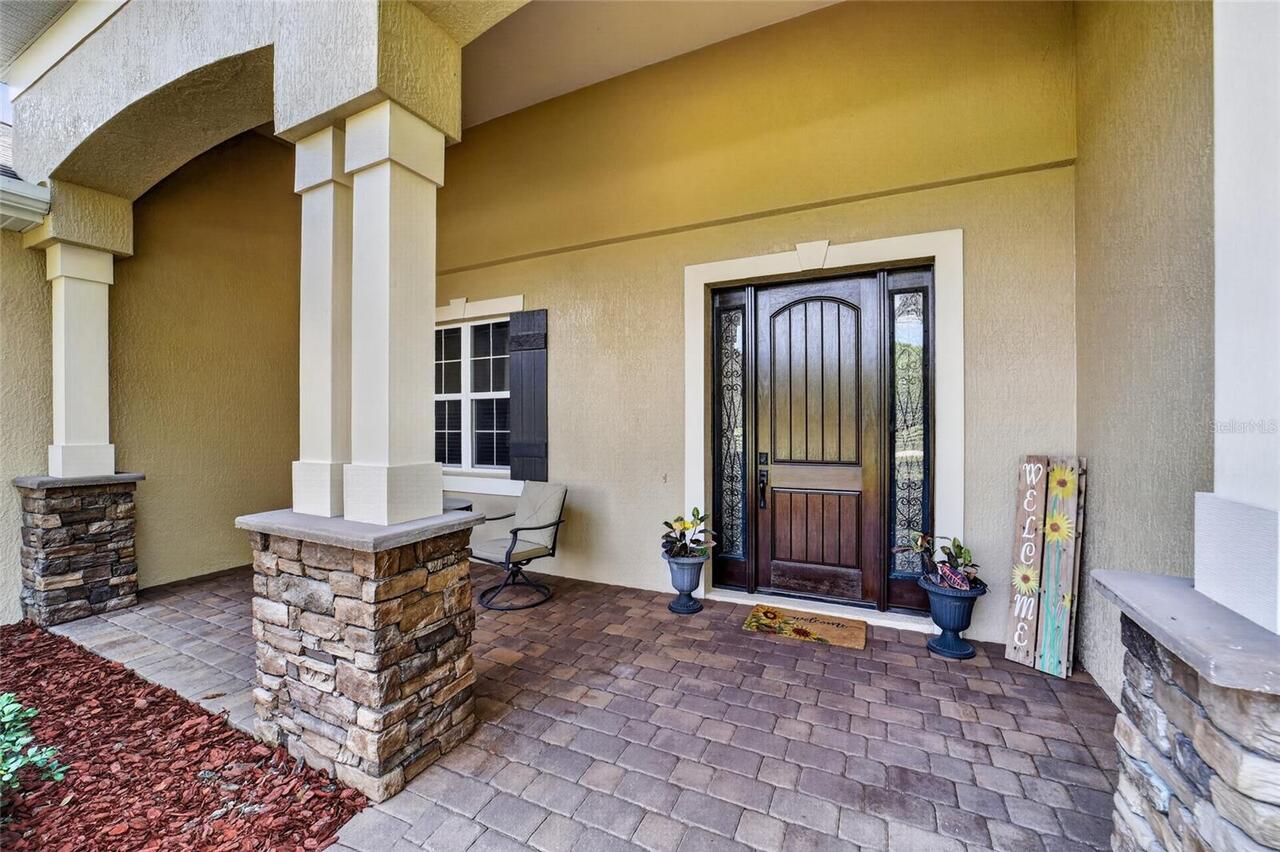 Listing Photo 8