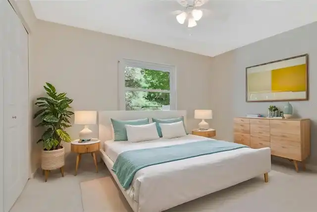 Listing Photo 15
