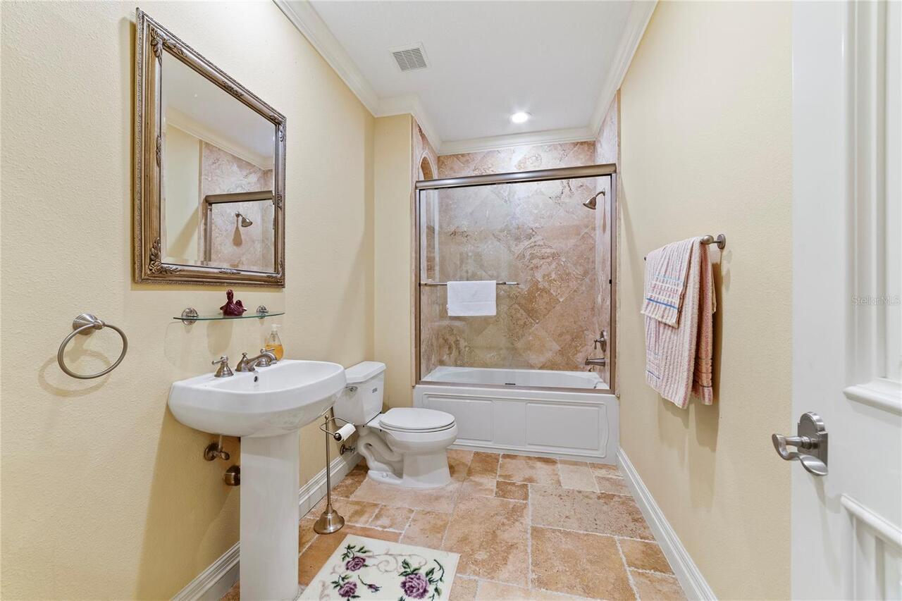 Listing Photo 21