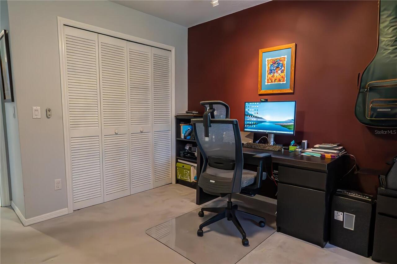 Listing Photo 17