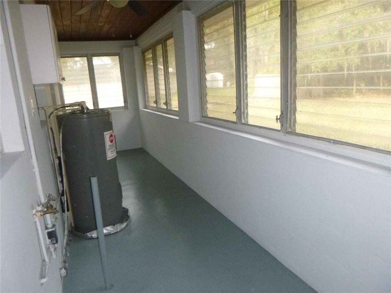 Listing Photo 8