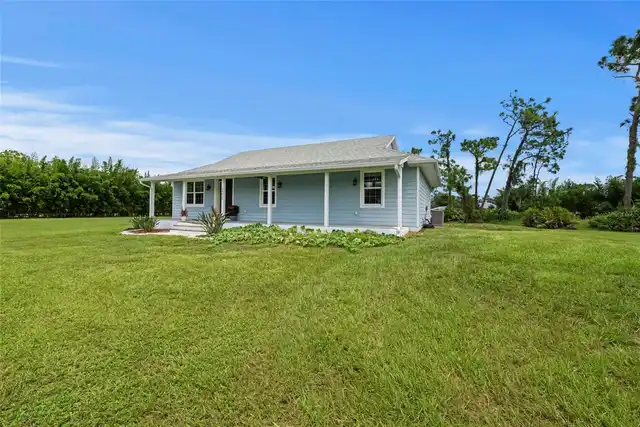 Listing Photo 5