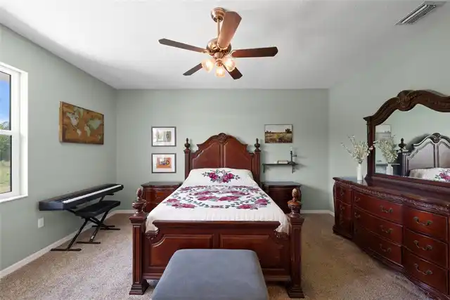 Listing Photo 20