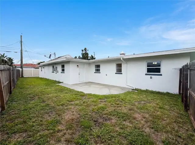 Listing Photo 5