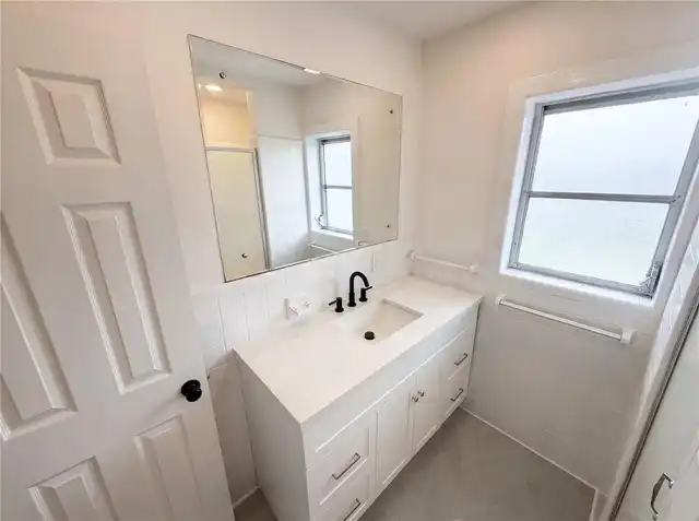 Listing Photo 16
