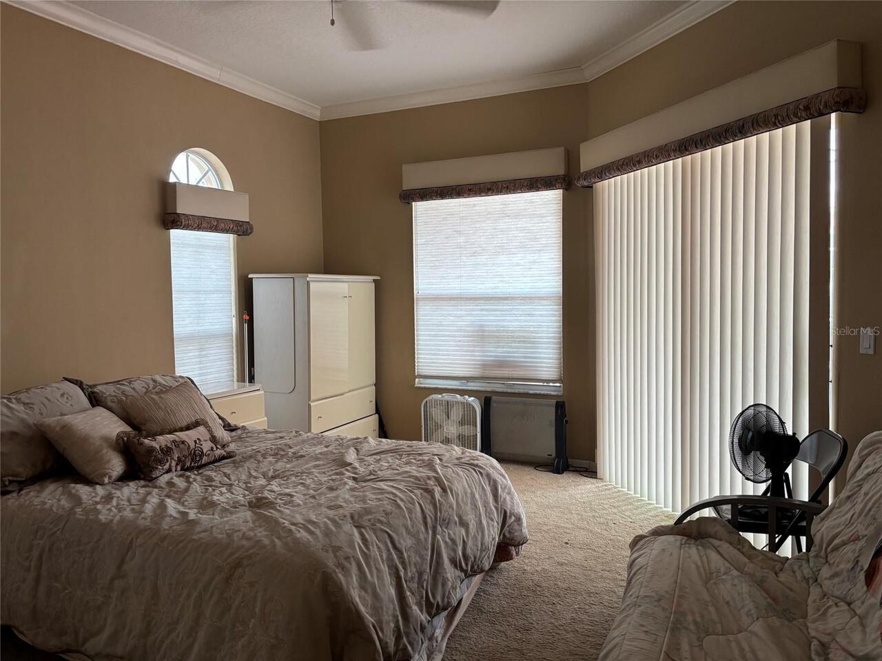 Listing Photo 8