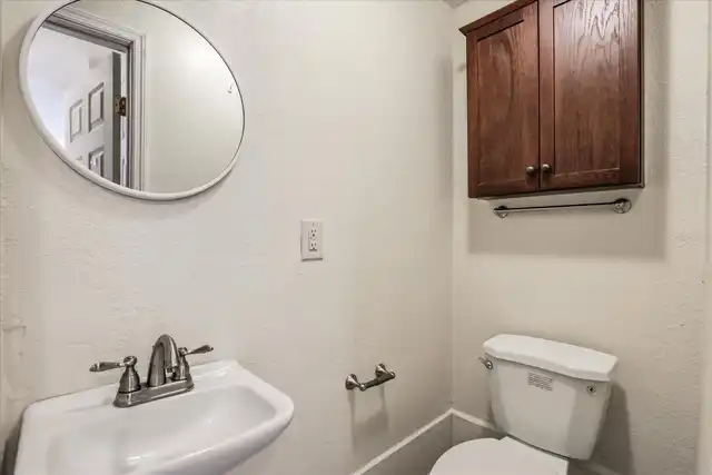Listing Photo 35