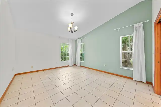 Listing Photo 34