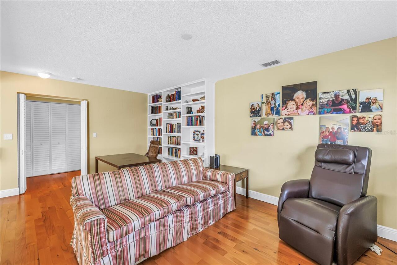 Listing Photo 22