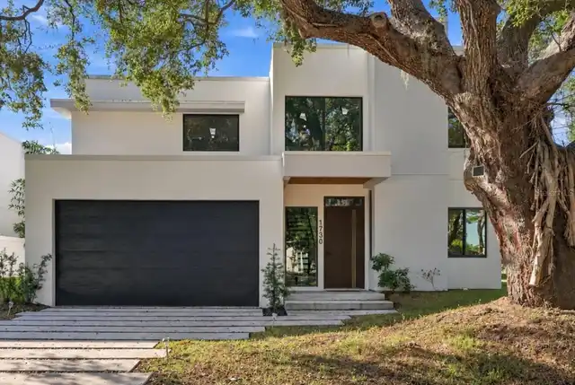 Sarasota Real Estate