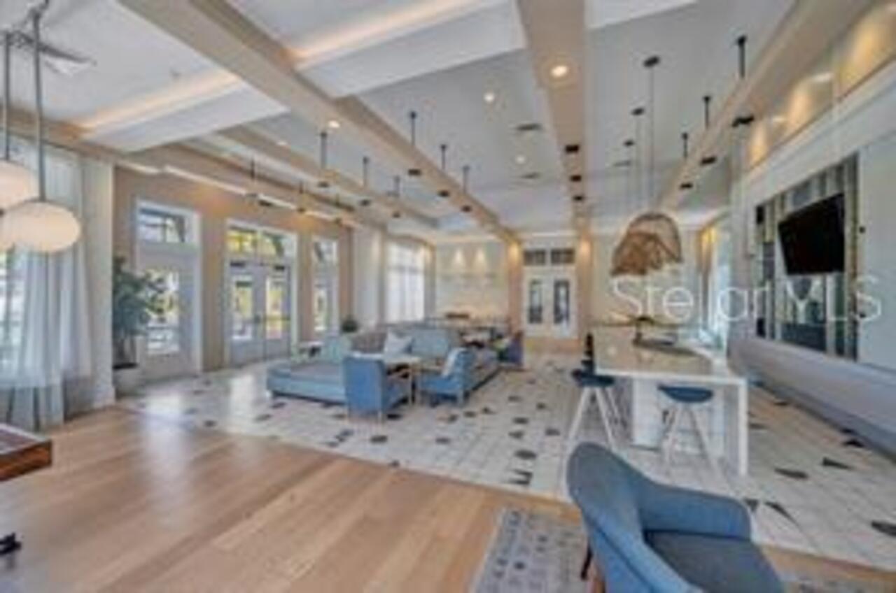 Listing Photo 8