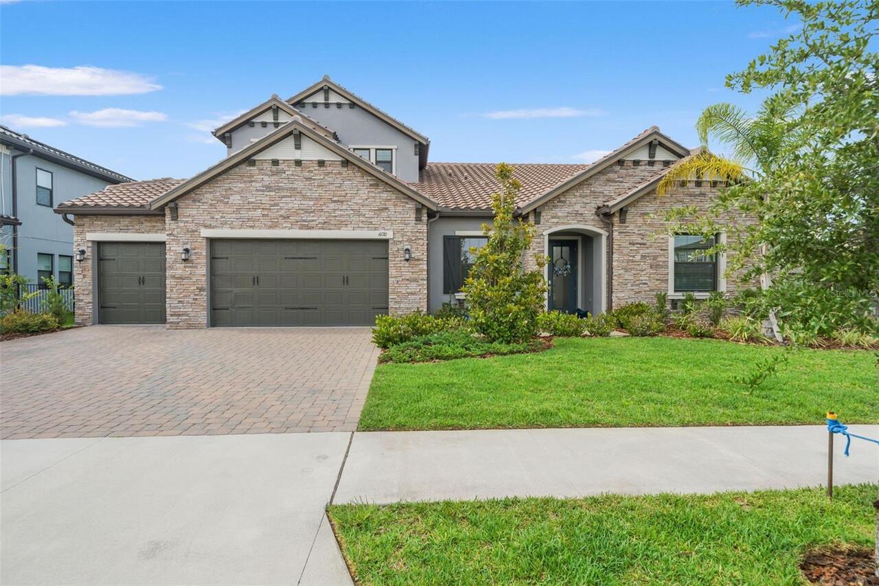 Listing Photo 11
