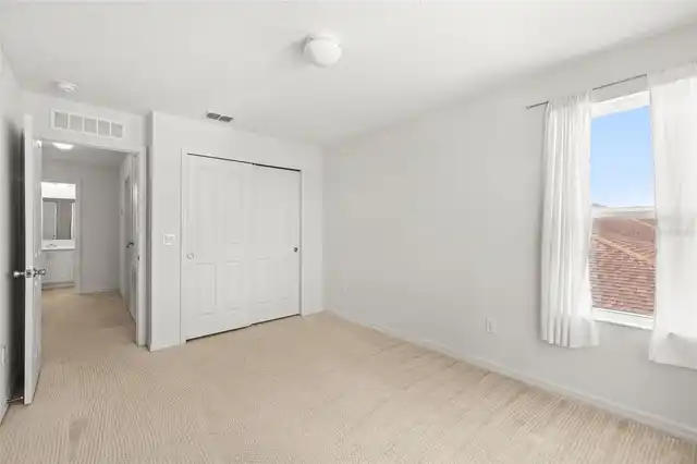 Listing Photo 15