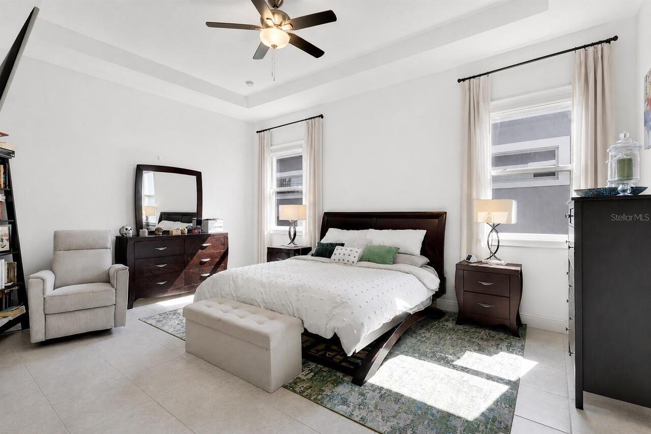 Listing Photo 12