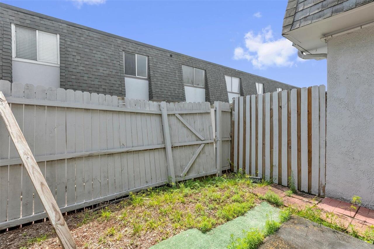 Listing Photo 17