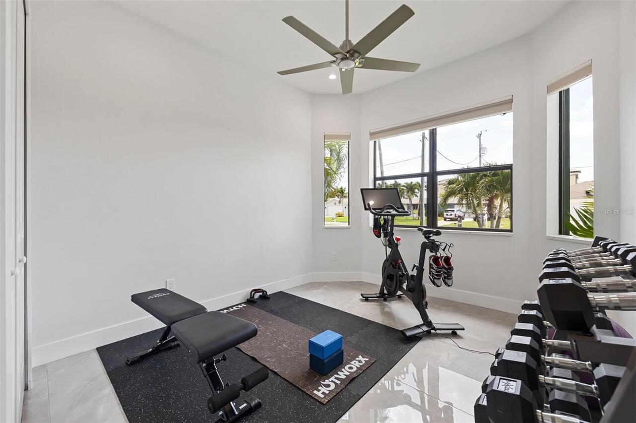 Listing Photo 18