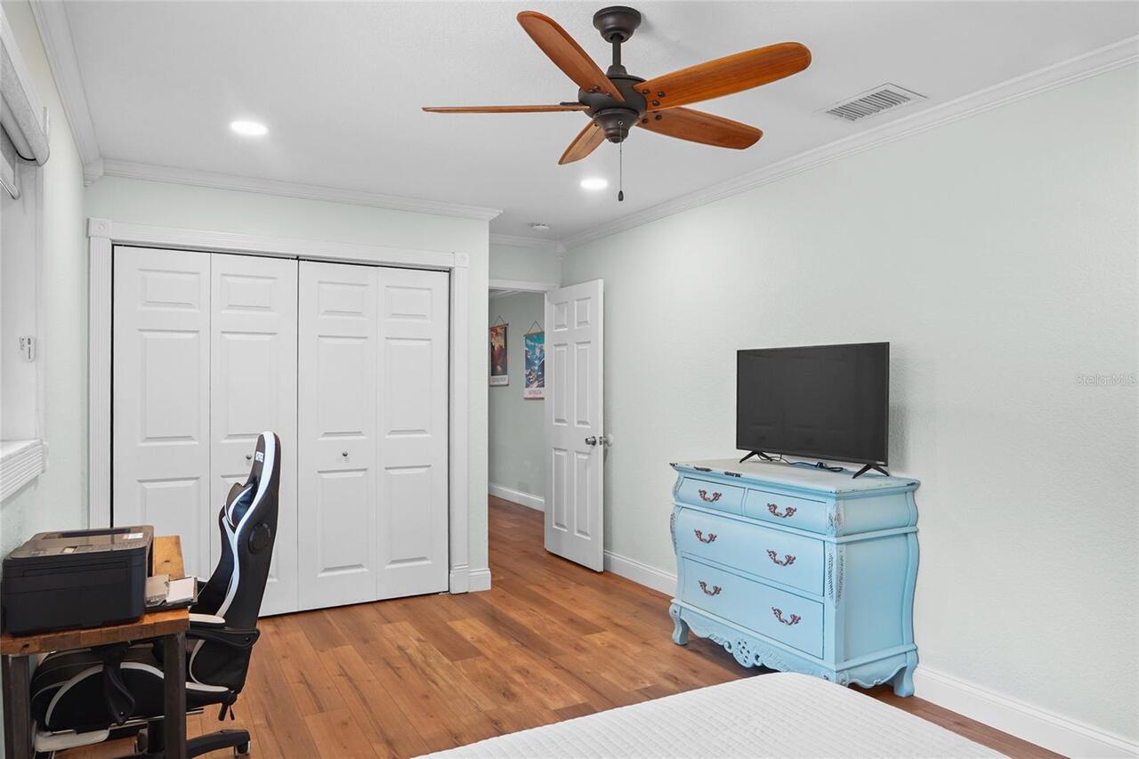 Listing Photo 28