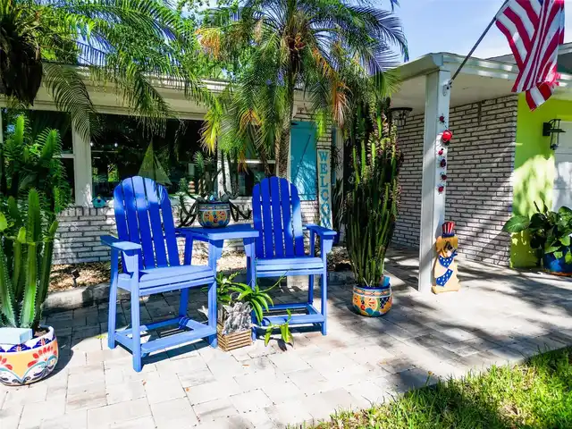 Listing Photo 8