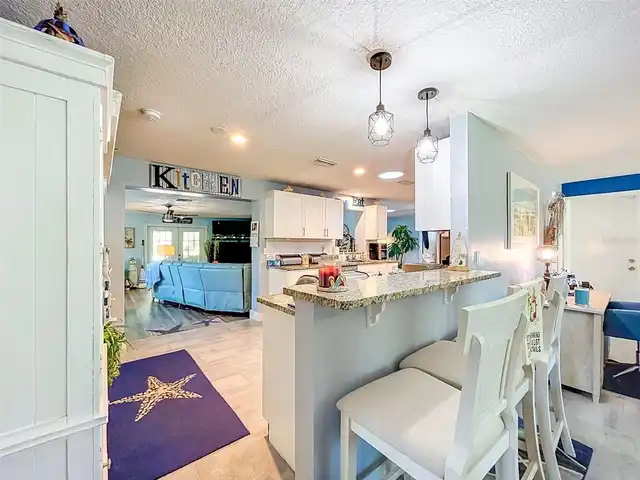 Listing Photo 15