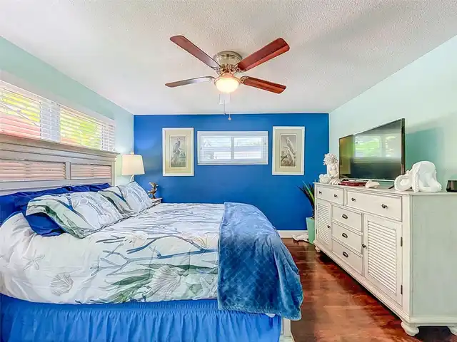 Listing Photo 21