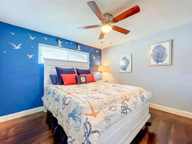 Listing Photo 33