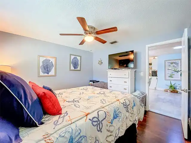 Listing Photo 35