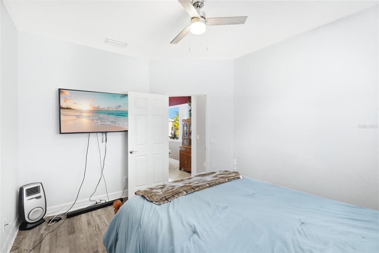 Listing Photo 22