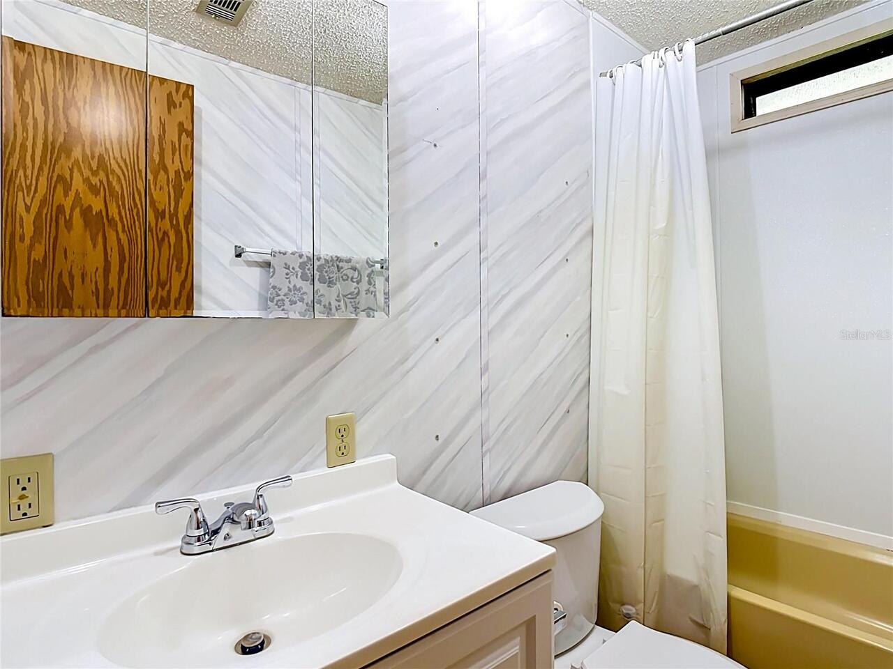 Listing Photo 15