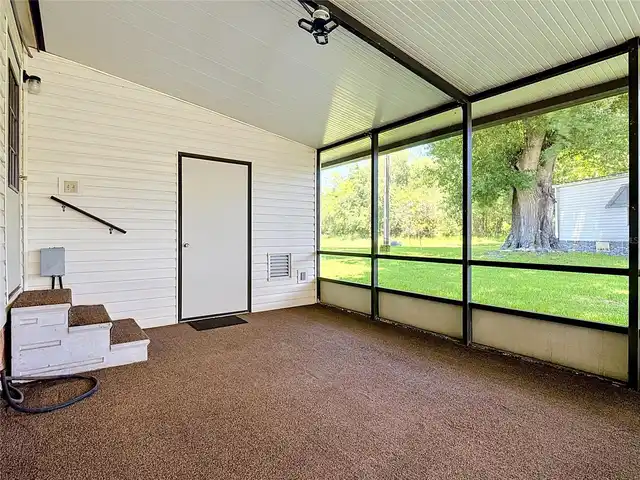 Listing Photo 23