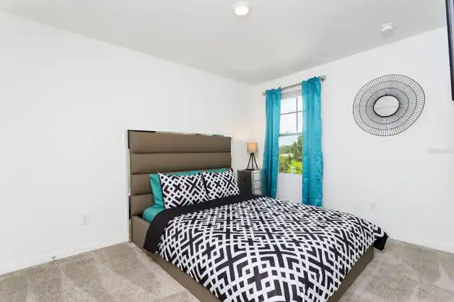 Listing Photo 15