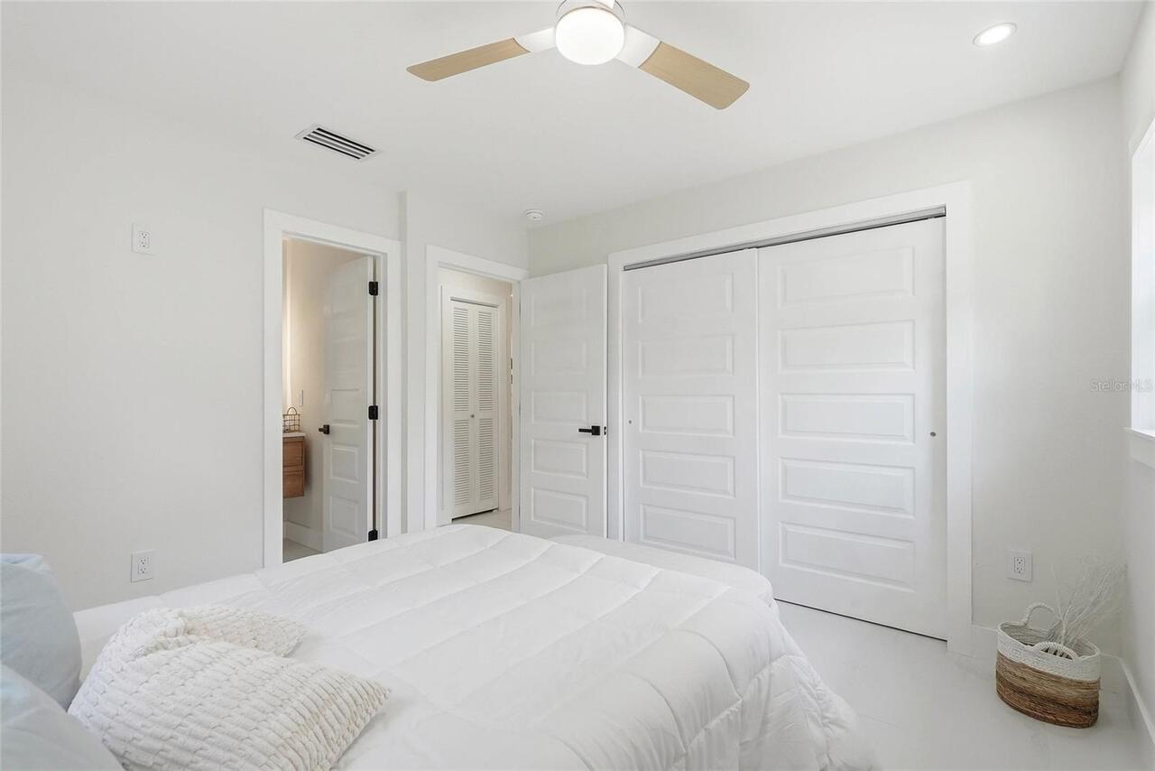 Listing Photo 24