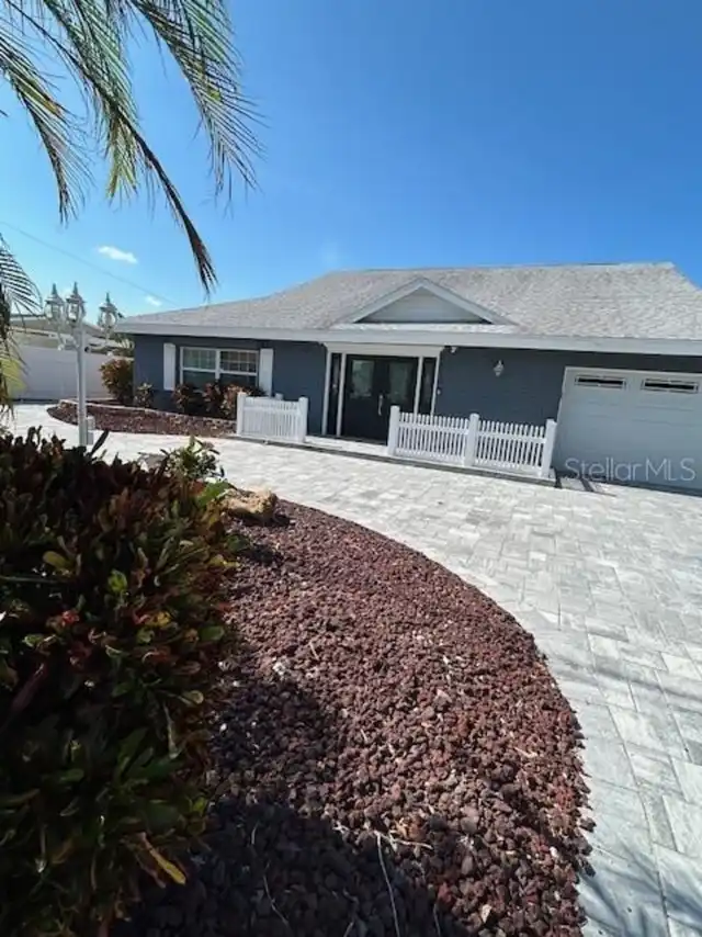 Listing Photo 17